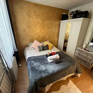 Séjour chez l'habitant Private, Paris